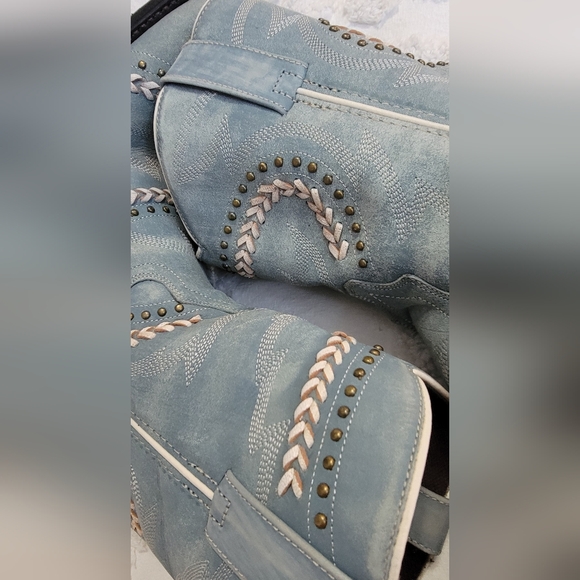 Women's Cowboy Boot Laredo Rustic Sky Blue Suede Size 10 -BNWT - Picture 2 of 4